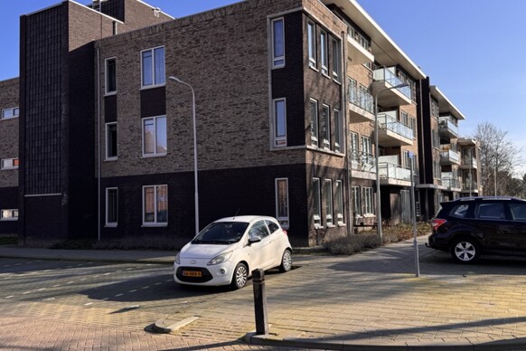 Oranjehof 8